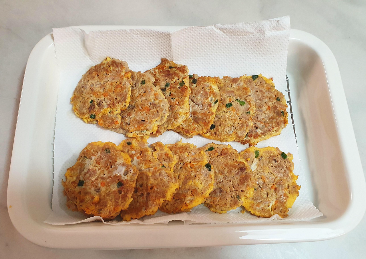 간단하고 맛있는 반찬2가지(참치전, 빨간 메추리알조림) 황금레시피 8 ywAAAAAAQABAAACAUwAOw==