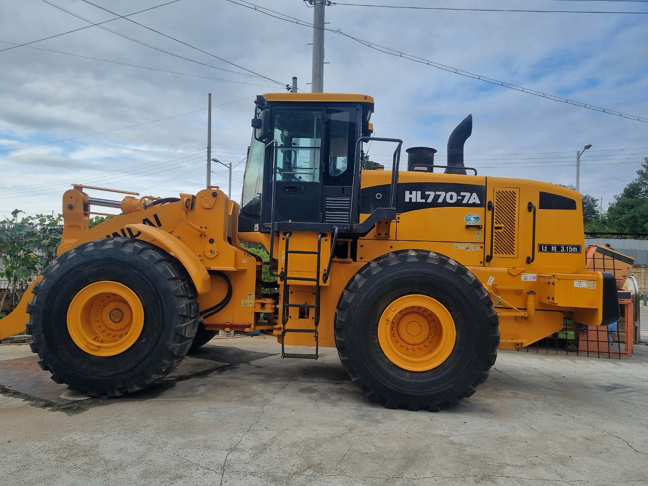 Hyundai hl770 7a