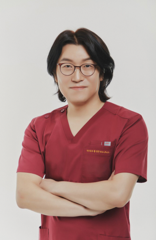 홍성우 비뇨기과 의사 꽈추형 나이 아내 결혼 고향 학력 프로필