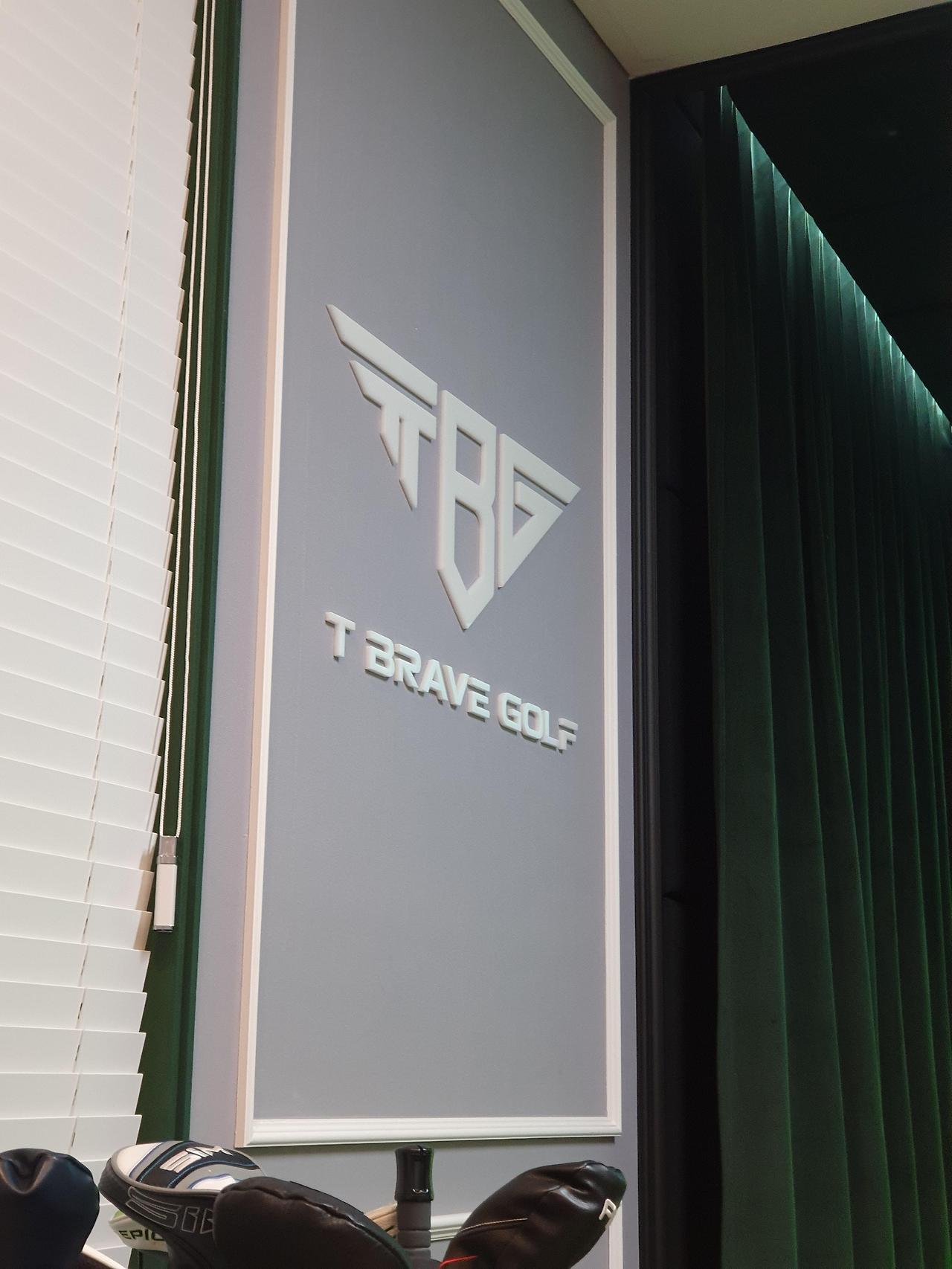 티브레이브골프스튜디오 트랙맨 골프레슨 10 ywAAAAAAQABAAACAUwAOw==