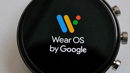 삼성 갤럭시워치4 구글의 WearOS 사용과 혈당센서 채용하지 않음