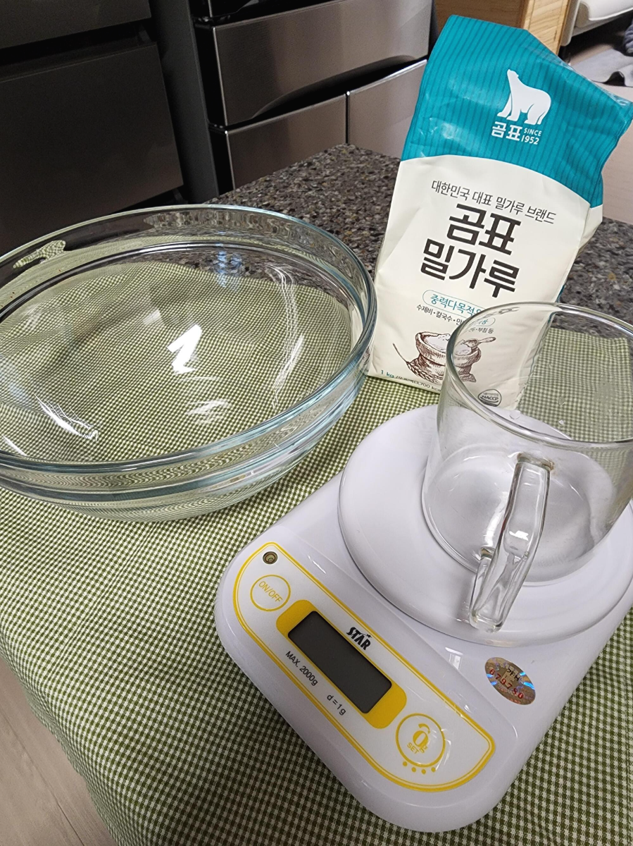 뜨끈한 한그릇 국물요리 장수제비 황금레시피(수제비 반죽하는 방법) 2 ywAAAAAAQABAAACAUwAOw==
