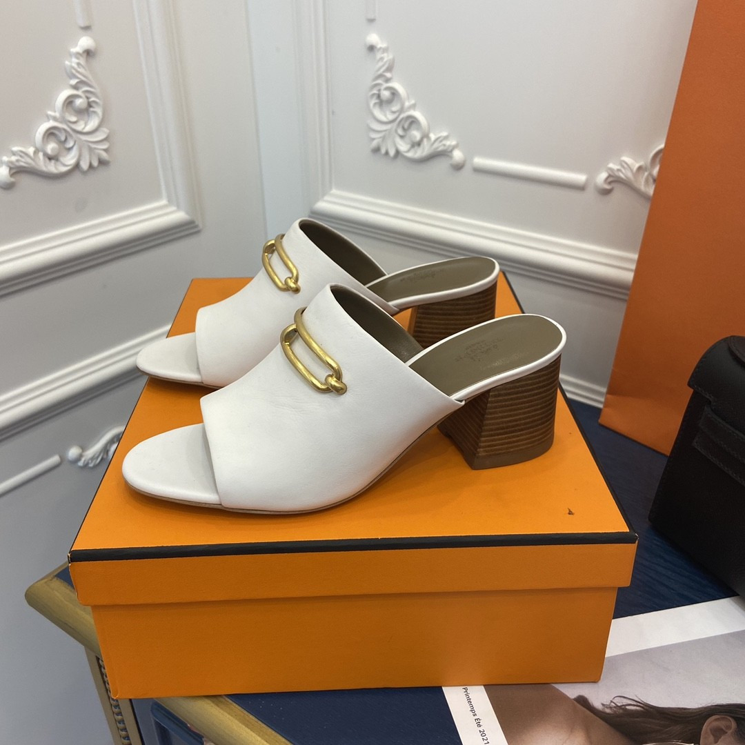 camilla and marc janis mule in tan
