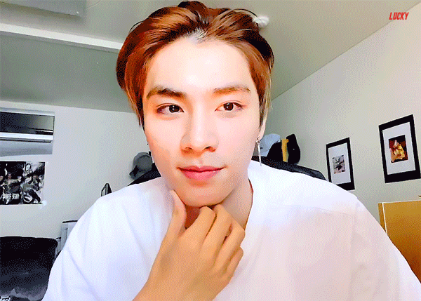 더준이 얼굴이 너무 좋아 - 국내유명인 카테고리