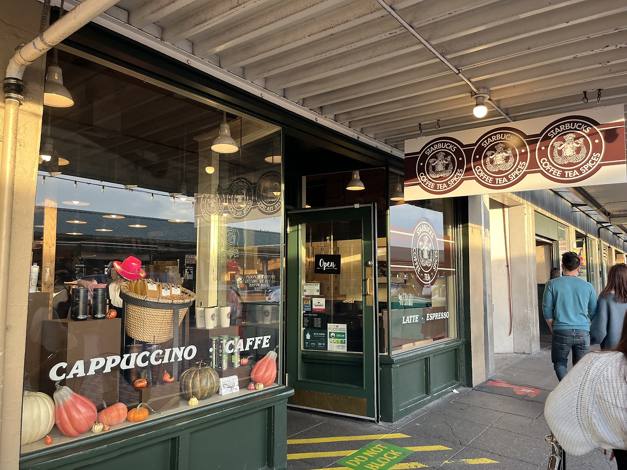 시애틀 스타벅스 1호점 파이크 플레이스 Original Starbucks