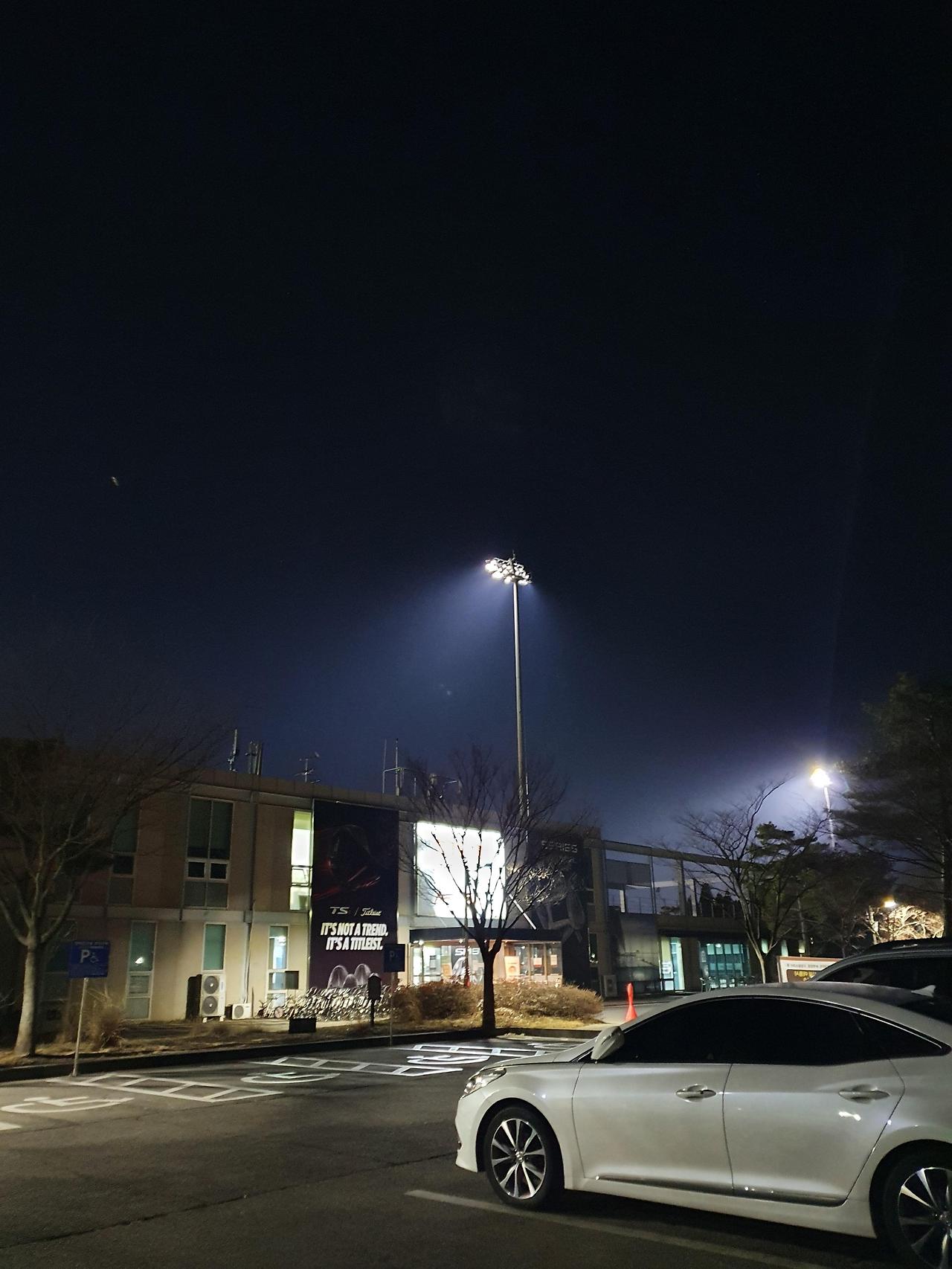 인천 야간 드림듄스 골프연습장 자동타석 2 인천-드림듄스-골프연습장-입구
