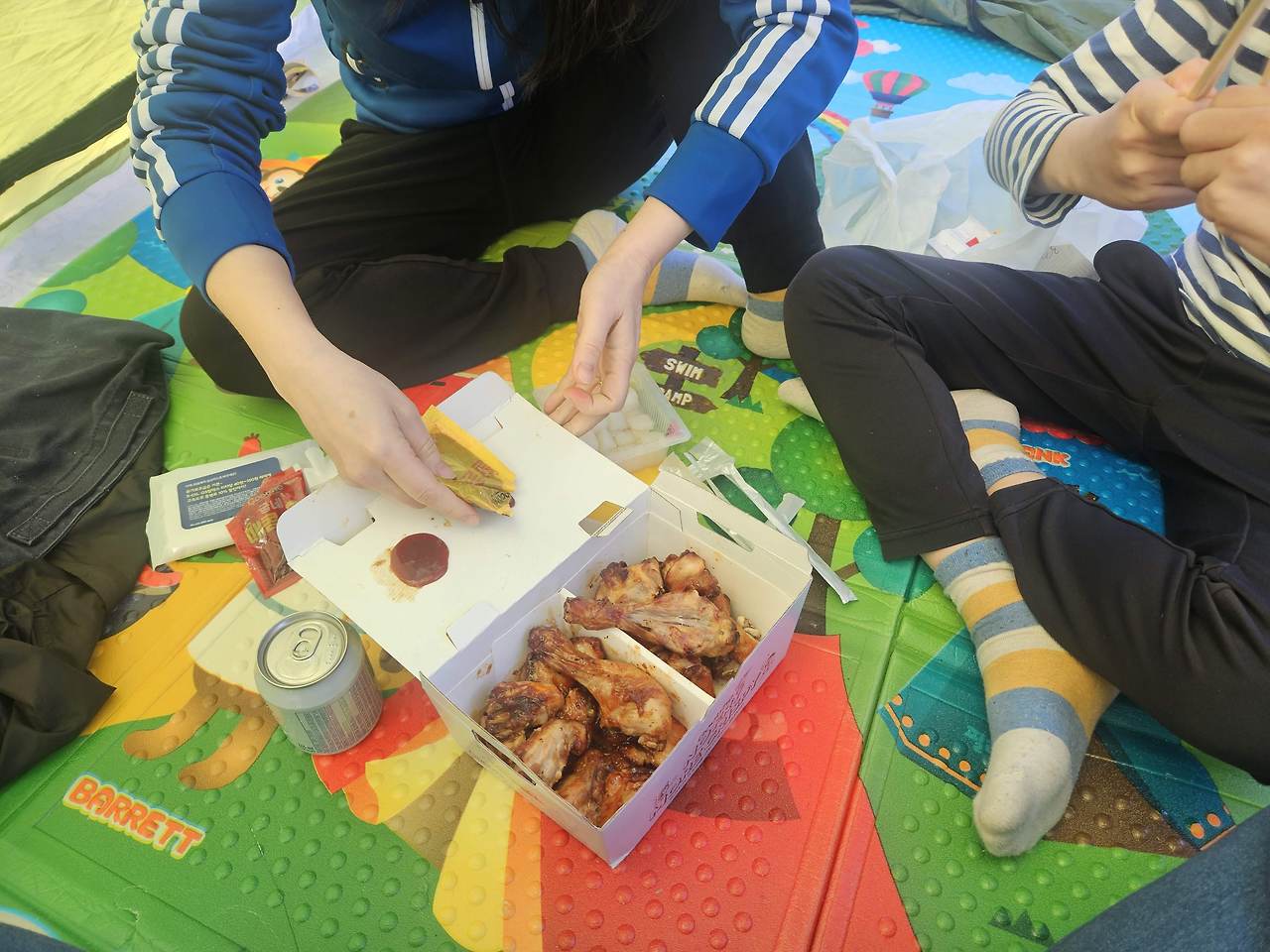 난지한강공원 나들이 (ft. 주차요금 및 그늘막 텐트 치기 좋은곳) 7 ywAAAAAAQABAAACAUwAOw==