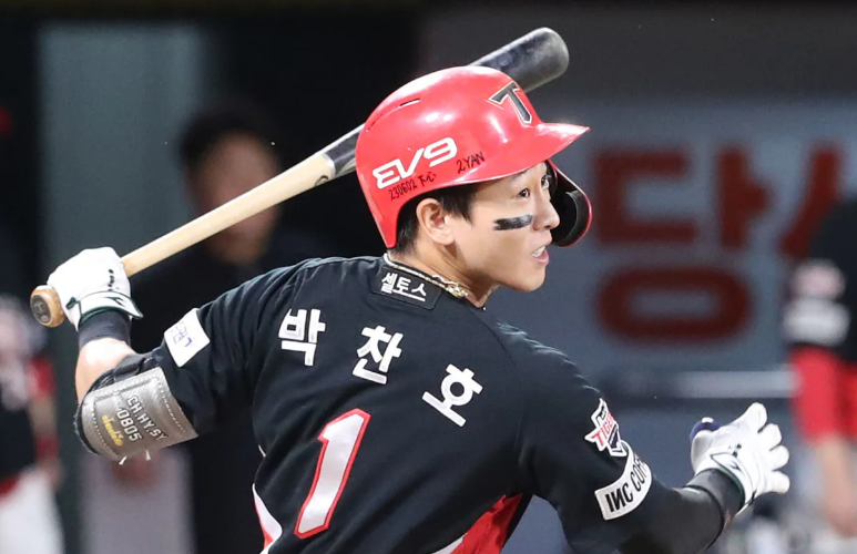 기아 박찬호 야구선수 연봉 고향 프로필 FA 나이 성적