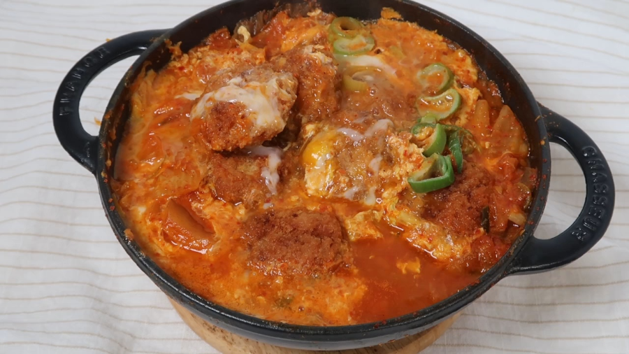 돈까스김치나베 황금레시피 얼큰하게 끓이는 방법 해장으로도 좋아요 30 돈까스김치나베 황금레시피