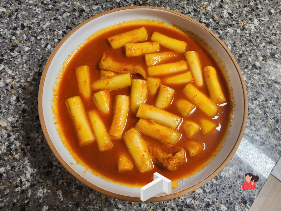 사과떡볶이 스타필드 고양점 팝업스토어에서 사온 수제떡볶이 밀키트 15 ywAAAAAAQABAAACAUwAOw==
