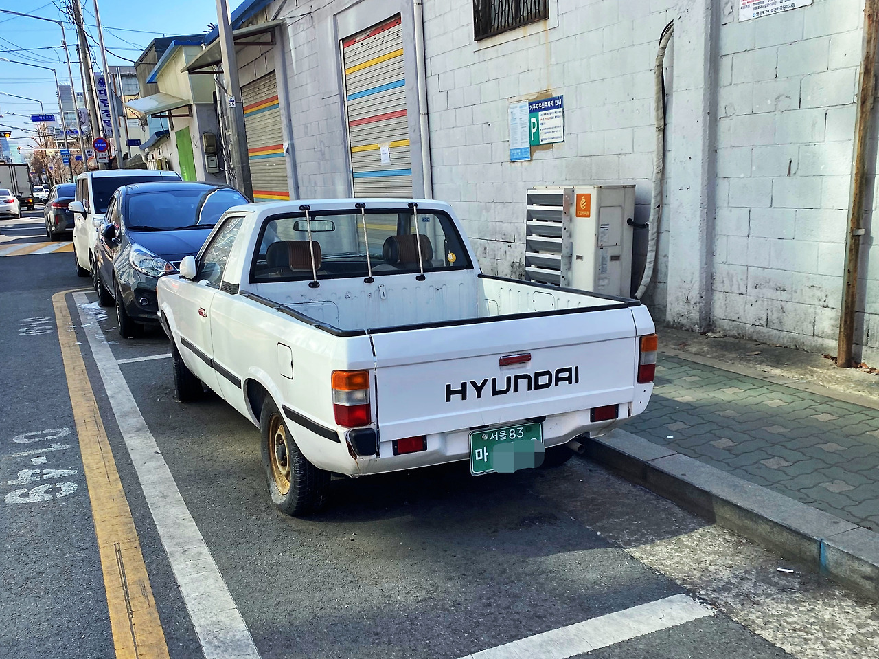 Hyundai pony 2