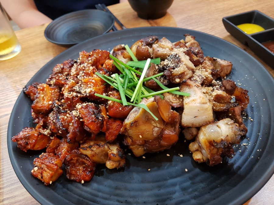 불불이족발;보쌈 이미지