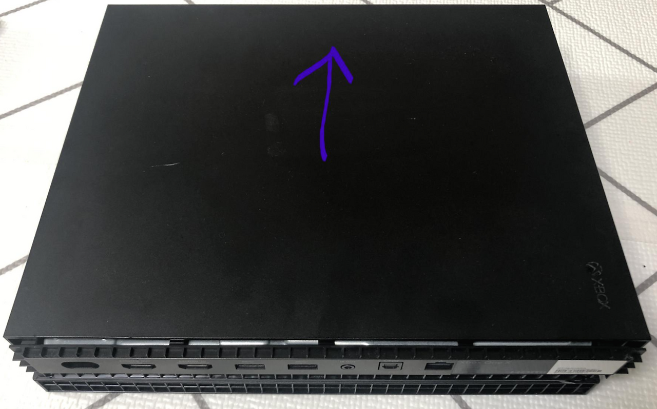 XBOX ONE X 하드디스크 SSD로 교체