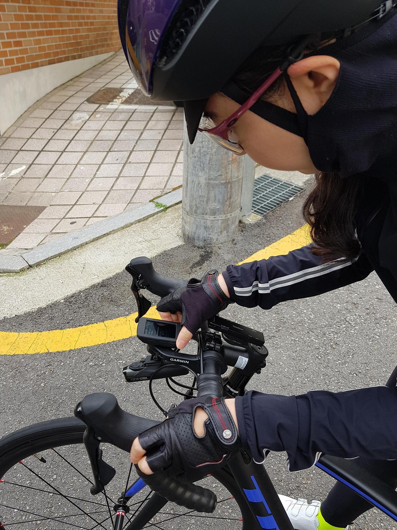 자전거 오일 바르기