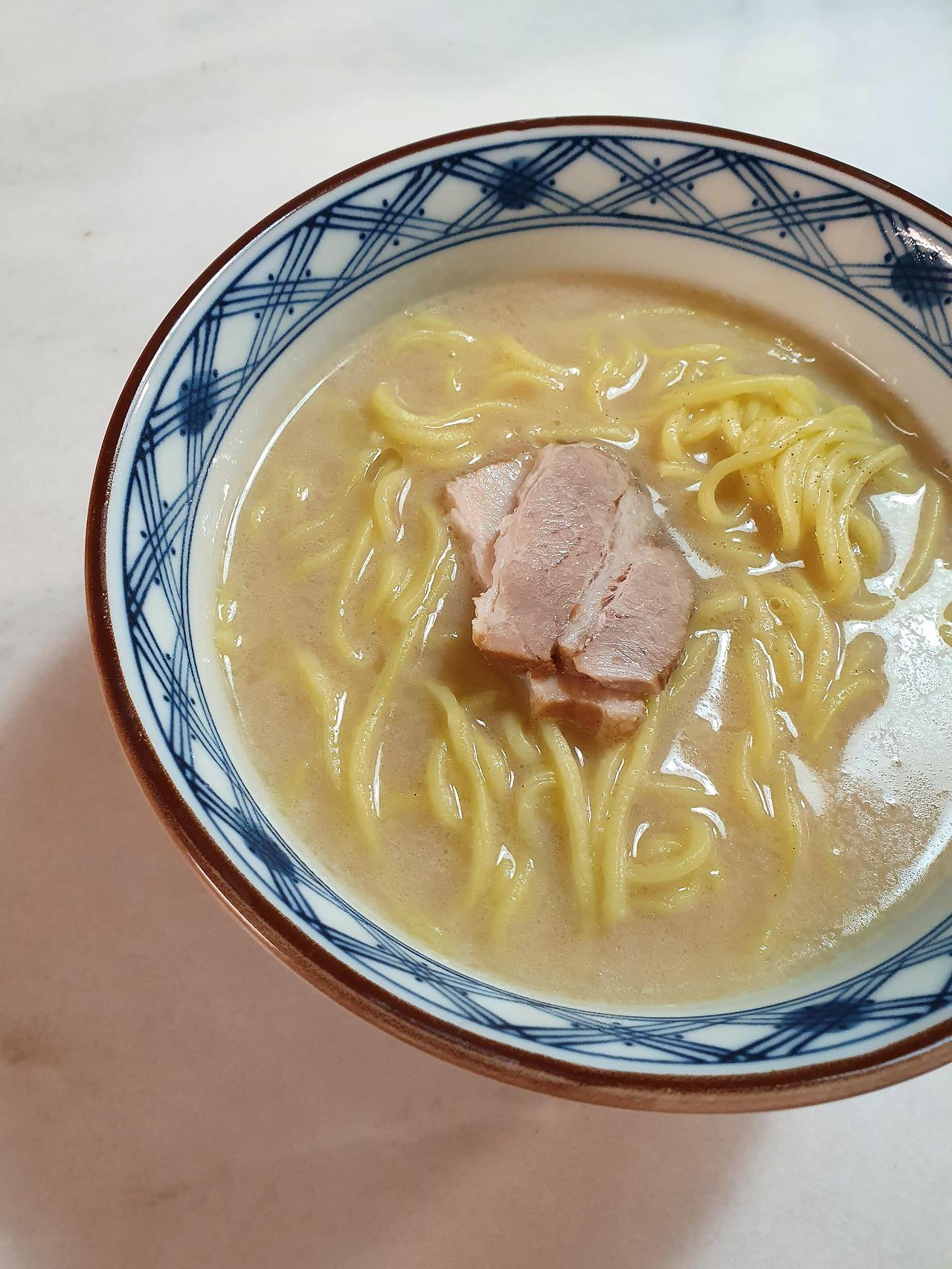 피코크 고수의 맛집 일식 돈코츠라멘 후기 14 ywAAAAAAQABAAACAUwAOw==