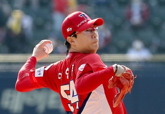 양현종 텍사스 마이너리그 계약 최대 185만달러 MLB 연봉 20억 계약 ...