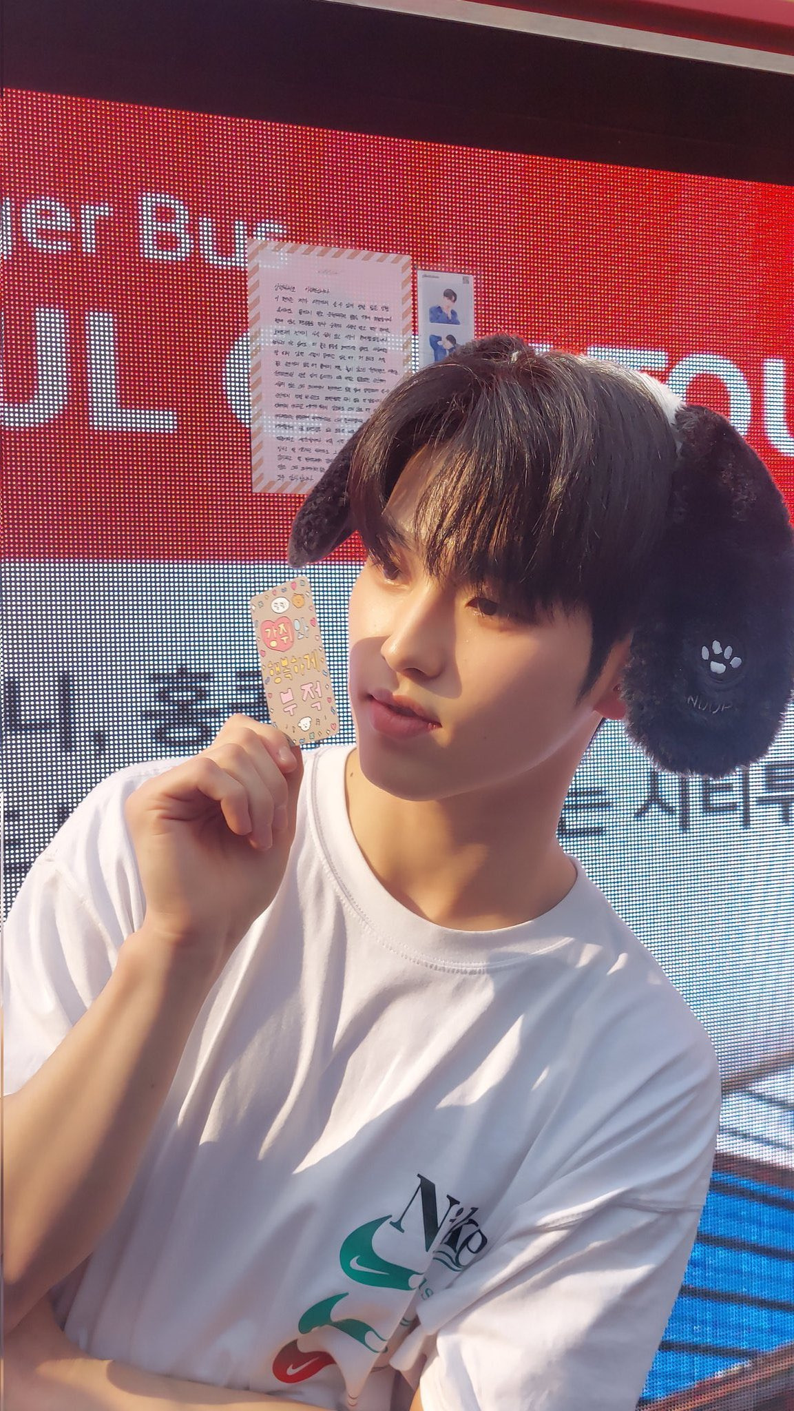 [閒聊] 戴慰安婦徽章BPlanet李昇奐遭日本人批評