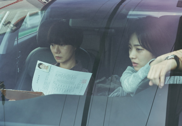 <브로커> 영화 리뷰..송강호,강동원,아이유,배두나 2 ywAAAAAAQABAAACAUwAOw==