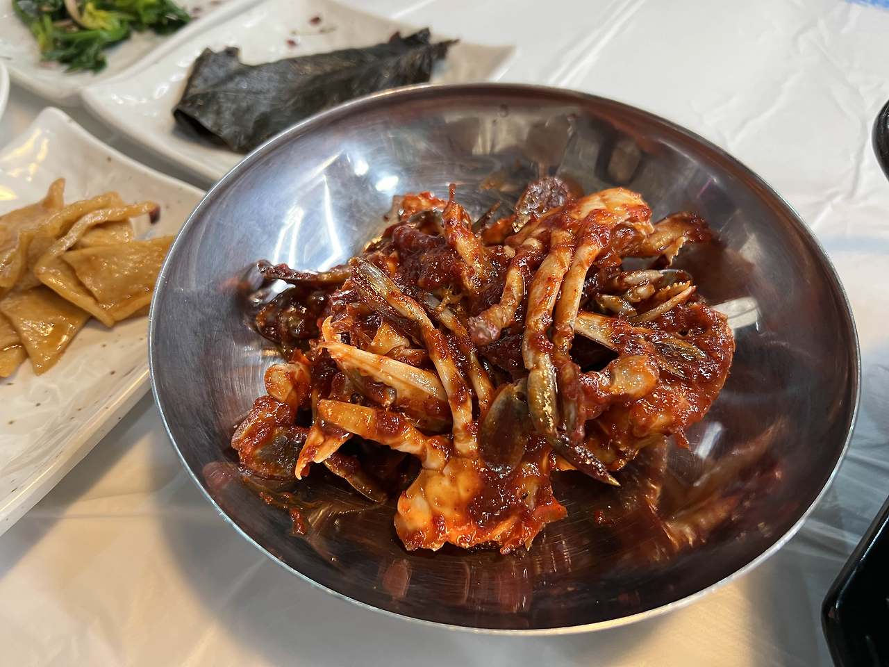 여수 돌게장 맛집 낭만별식 방문 후기