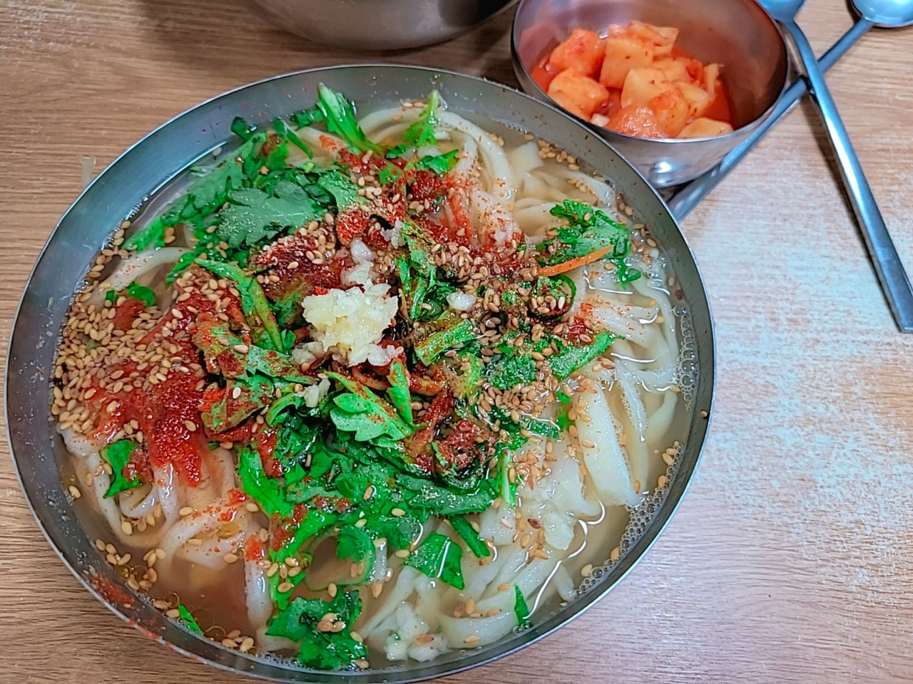 기장칼국수 이미지
