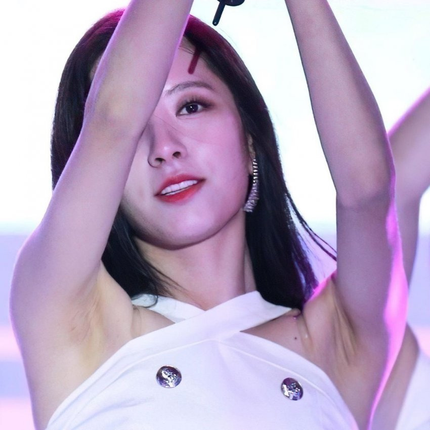 보나 겨드랑이 4장 