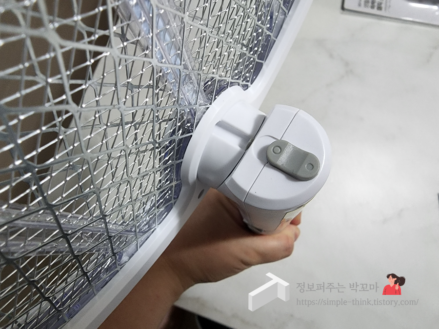 포충기 기능 겸용 스팔라 해충 모기퇴치기 실제 사용 장단점 솔직리뷰 7 ywAAAAAAQABAAACAUwAOw==