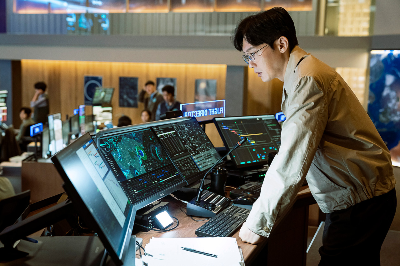 <더 문> 영화 리뷰..설경구, 도경수 4 ywAAAAAAQABAAACAUwAOw==
