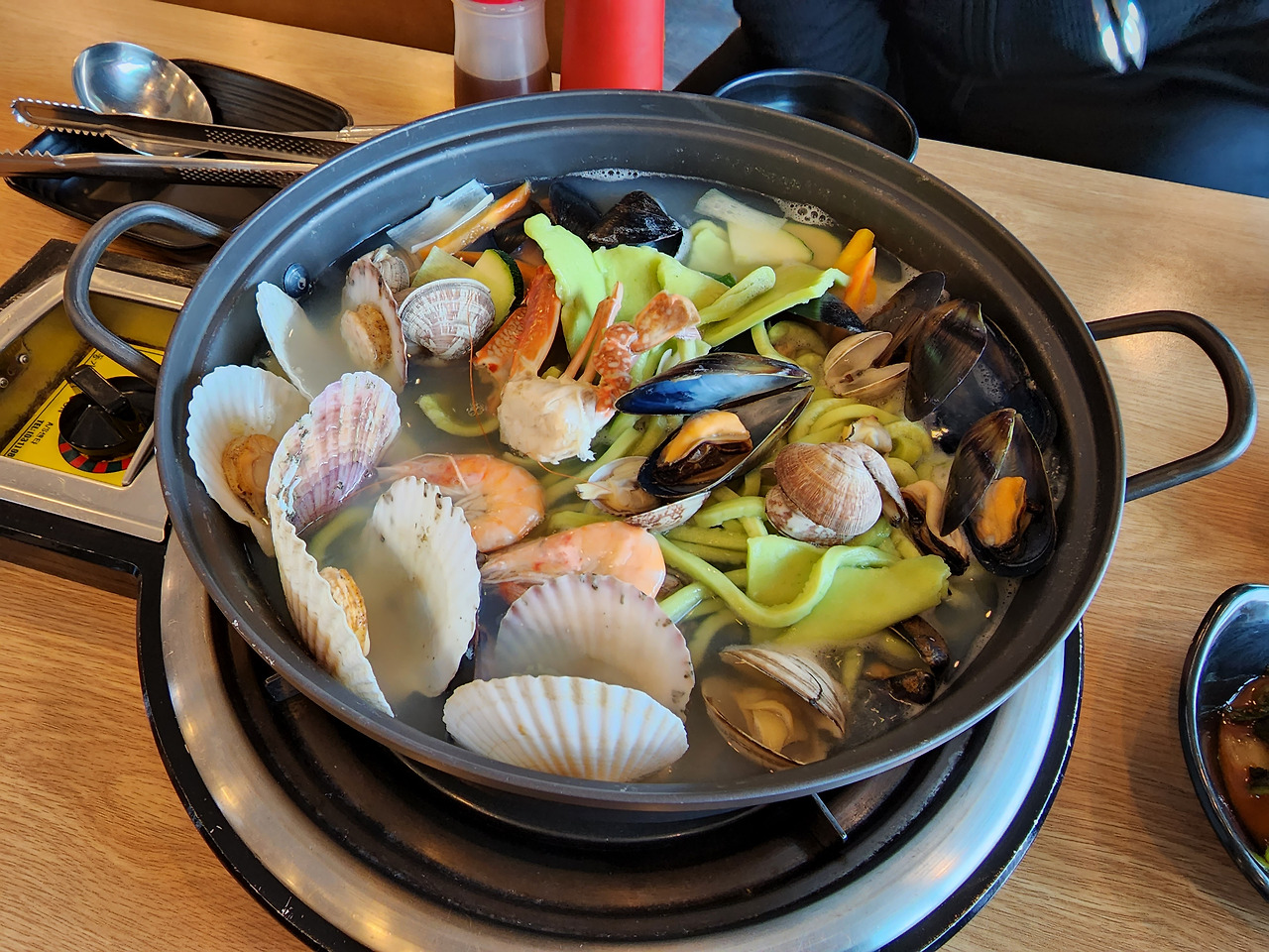 인천 영종도 생생손칼국수 해물칼제비 내 돈 내산 후기 10 생생손칼국수-해물칼국수