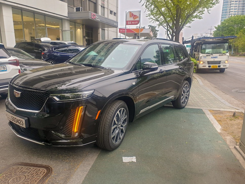 7 SUV 2021 XT6 
