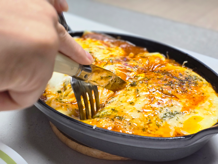 피코크 볼로네제 라자냐 밀키트 더 맛있게 먹는 방법 및 후기 22 피코크 볼로네제 라자냐 밀키트-와인안주