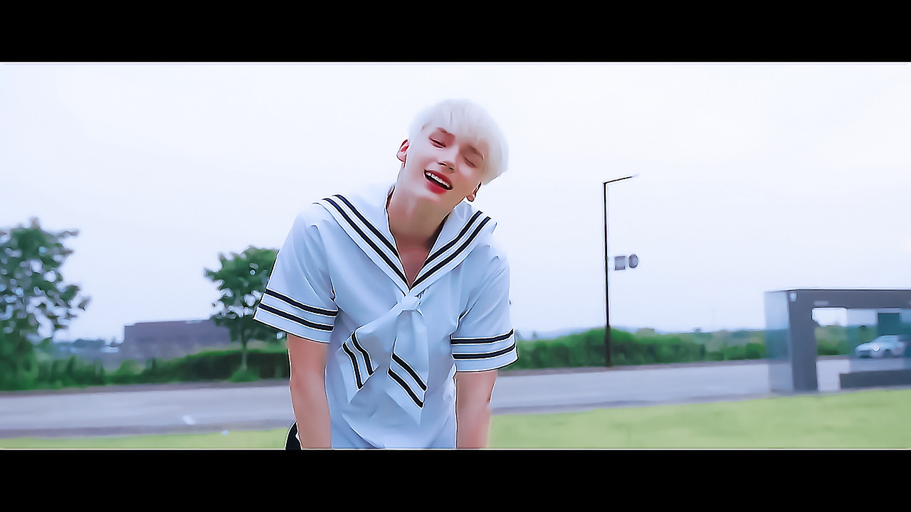 TXT (투모로우바이투게더) 'LO$ER=LO♡ER' Official MV