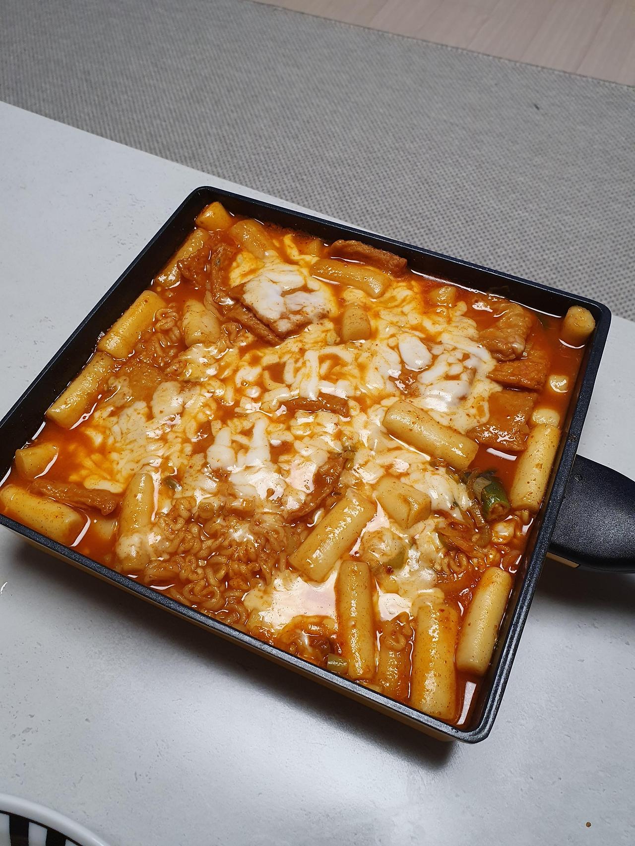 미로식당 떡볶이/사각 후라이팬 8 ywAAAAAAQABAAACAUwAOw==