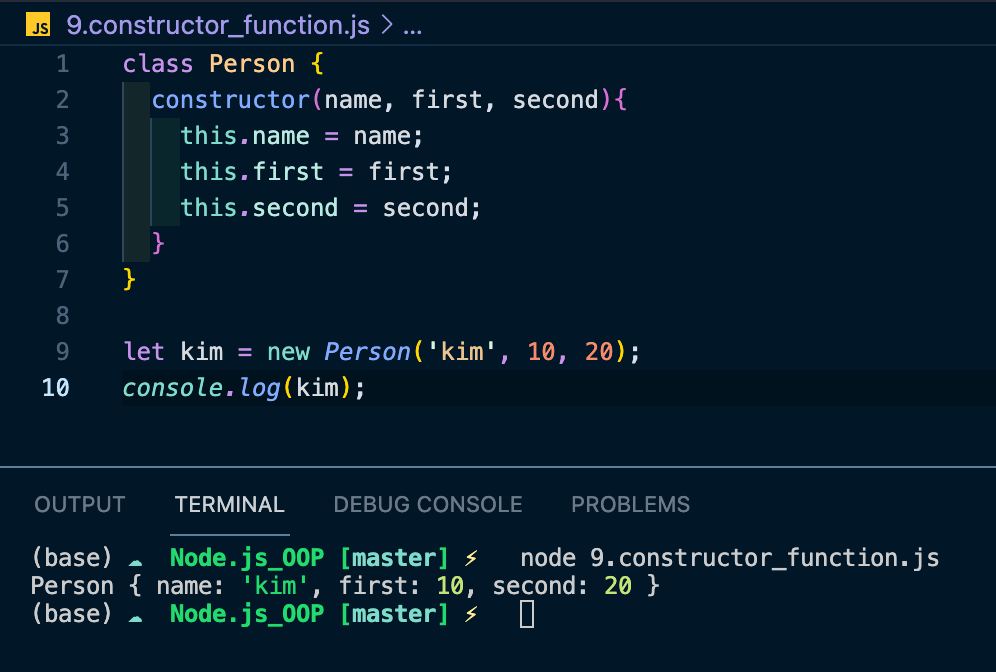 javascript class constructor