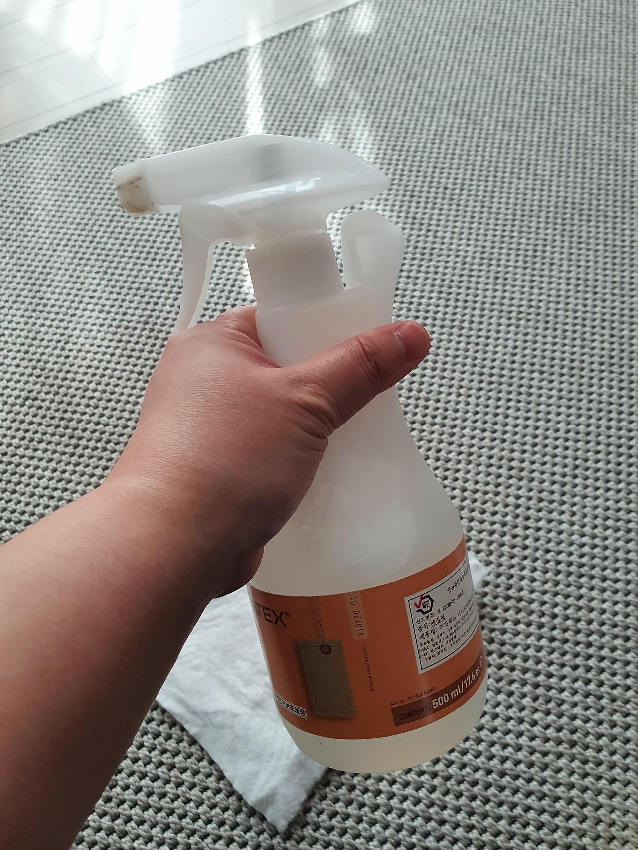 사이잘룩 러그 얼룩 오염 제거엔 푸라텍스 10 ywAAAAAAQABAAACAUwAOw==