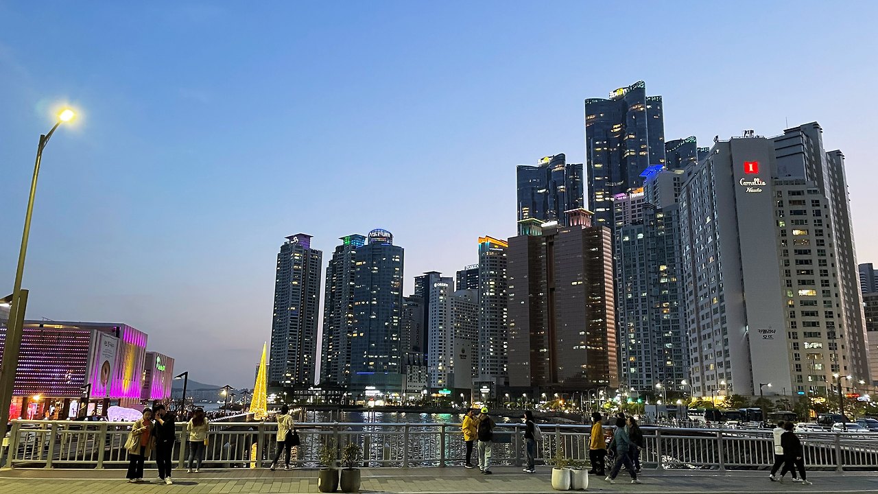 부산 여행에서 빠질 수 없는 핫 플레이스이자 야경명소《더 베이 101》 12 ywAAAAAAQABAAACAUwAOw==