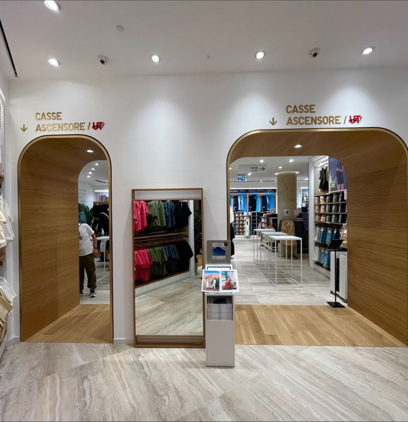 이탈리아 로마에 오픈한 유니클로(Uniqlo)플래그쉽 스토어