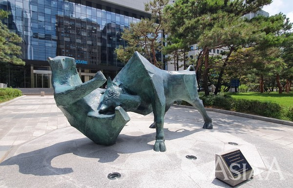 주식용어) 불 마켓(Bull Market)과 베어 마켓(Bear Market) 유래와 뜻 1 ywAAAAAAQABAAACAUwAOw==