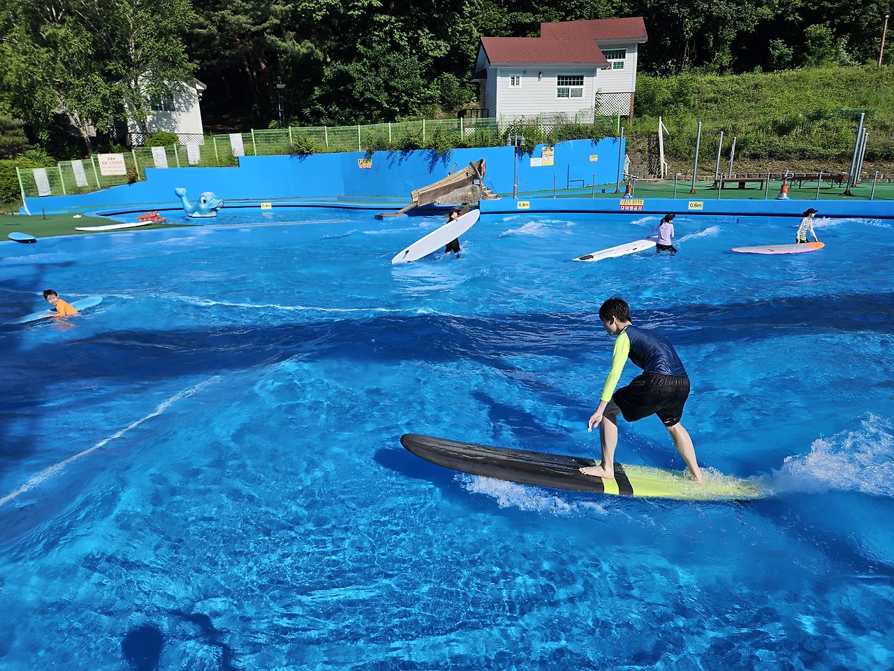 용인 어린이 실외 이삭서핑스쿨 수강 후기 20 ywAAAAAAQABAAACAUwAOw==