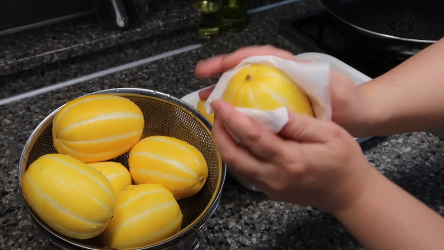 참외장아찌 만드는 방법 아삭아삭 식감이 좋은 여름 장아찌 황금레시피 15 참외장아찌-황금레시피-참외-여름
