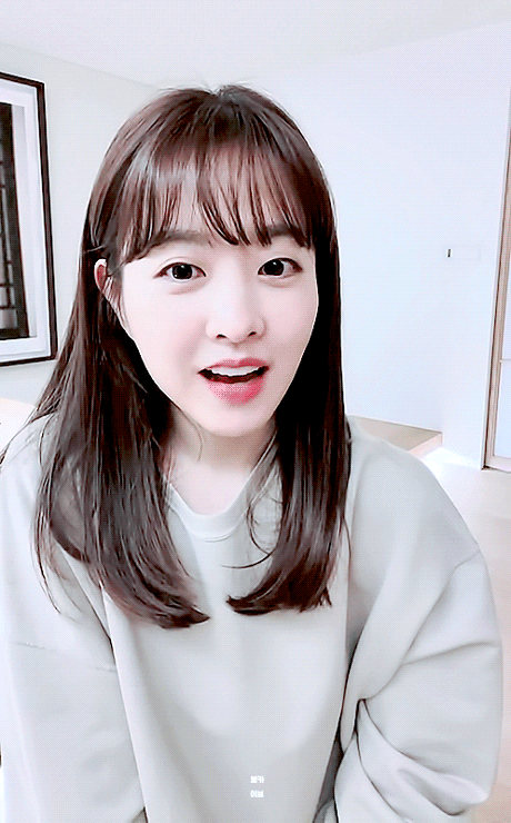 더쿠 - 210128 뽀 브이앱 움짤&캡쳐2 짤 많음 주의