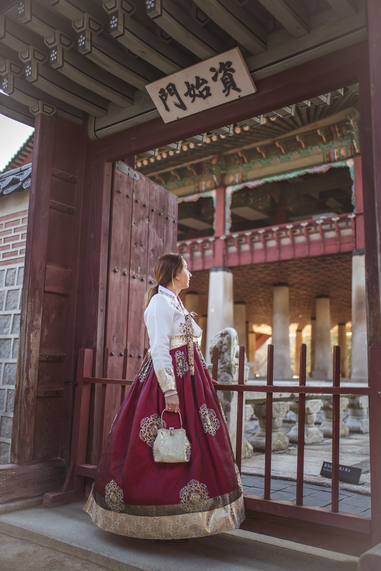 The Art of Hanbok Traditional Korean Clothing Through the Ages
