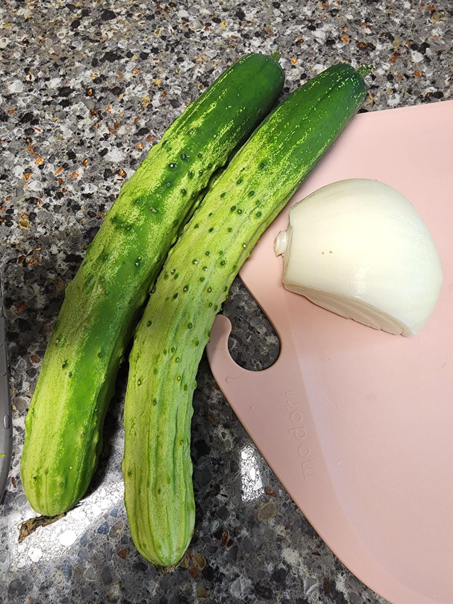 간단하게 시원한 밑반찬 오이무침 황금레시피 2 ywAAAAAAQABAAACAUwAOw==