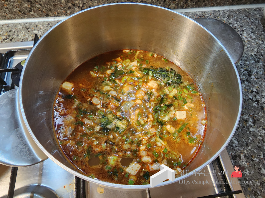 피코크 탄탄멘 밀키트 고소하고 진한 국물과 생면으로 맛있게 즐겨요 8 ywAAAAAAQABAAACAUwAOw==