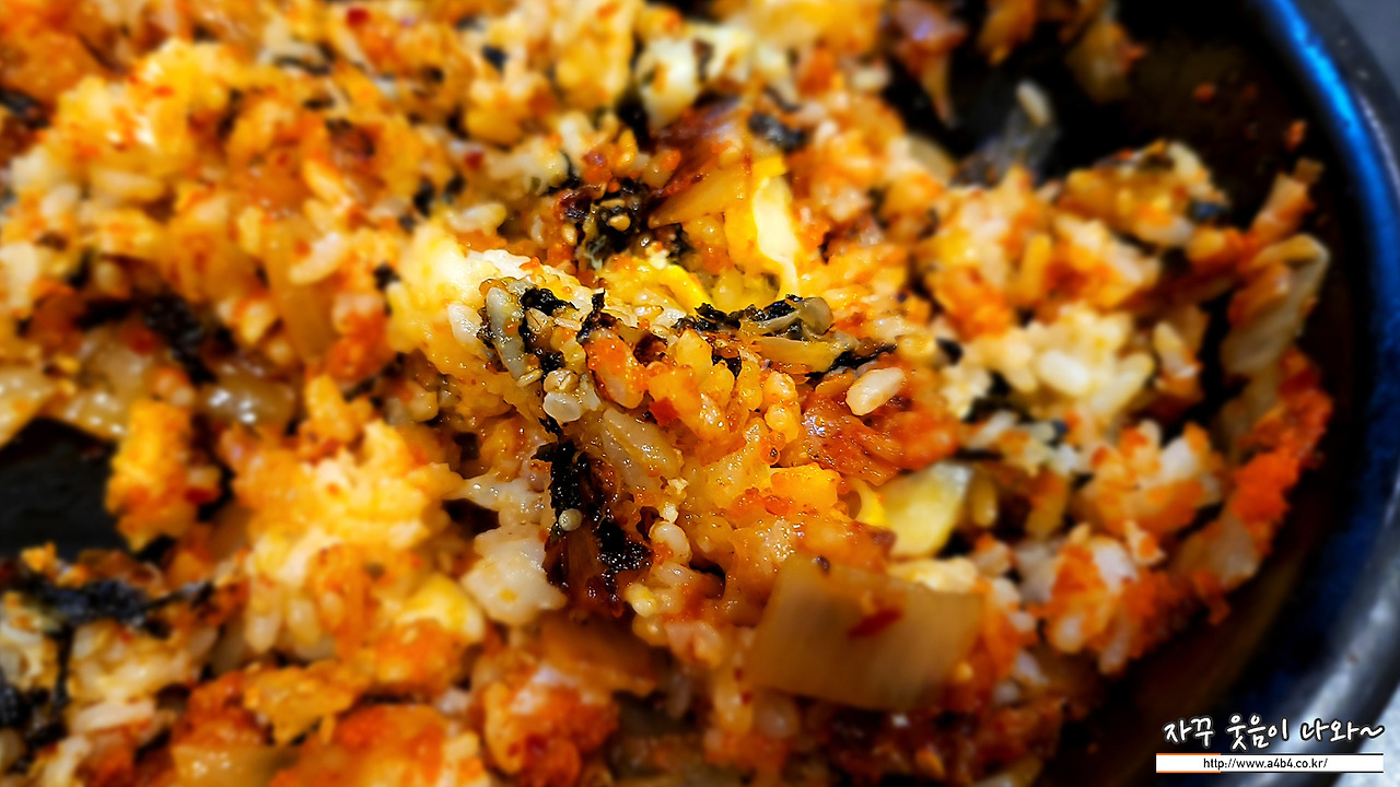 [용산 용리단길 맛집] 소담 메밀소바막국수 & 김치볶음밥 :: ★ 솔직리뷰 ~ 여행 맛집 전시 공연