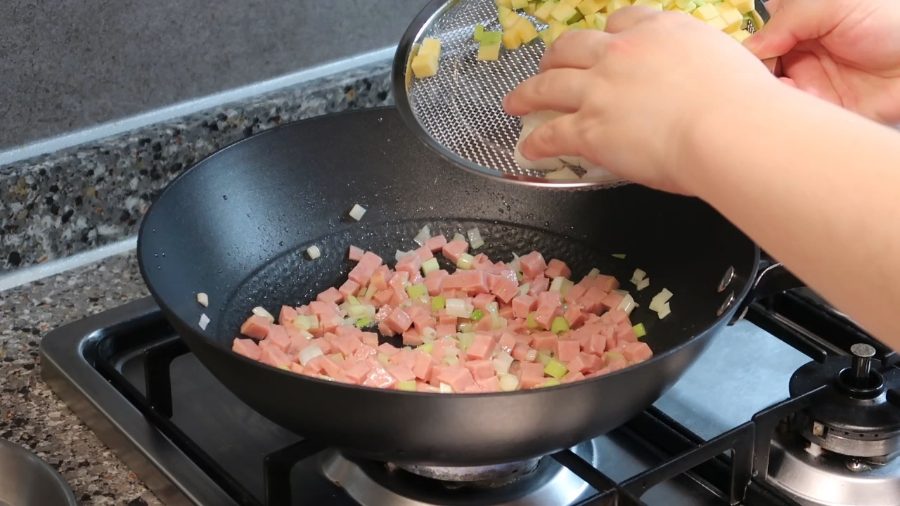 김치볶음밥 황금레시피 김치볶음 양념으로 언제든 꺼내서 쉽게 만들어 먹어요 17 ywAAAAAAQABAAACAUwAOw==