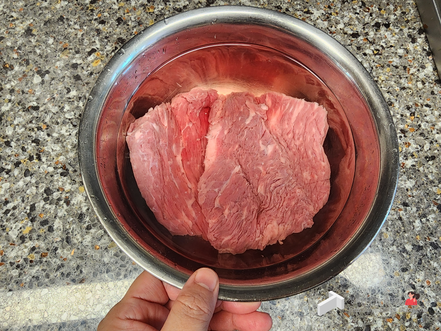 얼큰한 소고기 육개장 황금레시피 미강 짤순이 활용해서 맛있게 끓이는 방법 2 ywAAAAAAQABAAACAUwAOw==