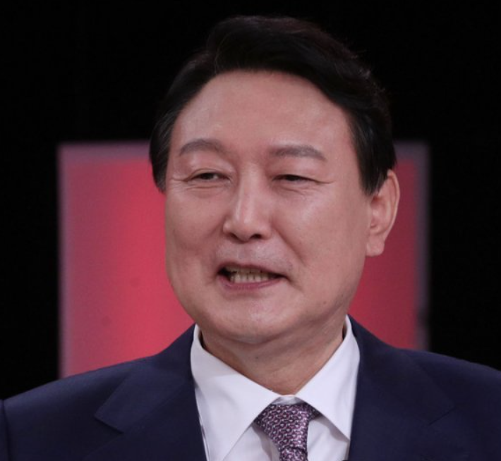 차강석 배우 뮤지컬 프로필 고향 계엄령 (탄핵 찬성 반대 연예인)