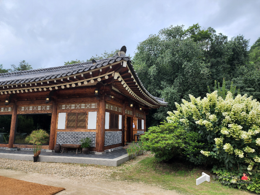 남양주 한옥카페 차마시는뜰, 차뜰에서 힐링과 여유를 제대로 즐기자 8 ywAAAAAAQABAAACAUwAOw==