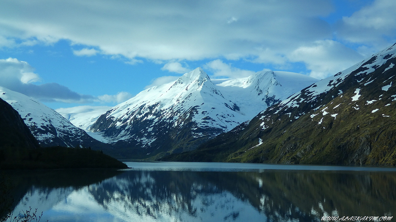 알래스카" 설산과 바다와 함께 하는 기차여행 "