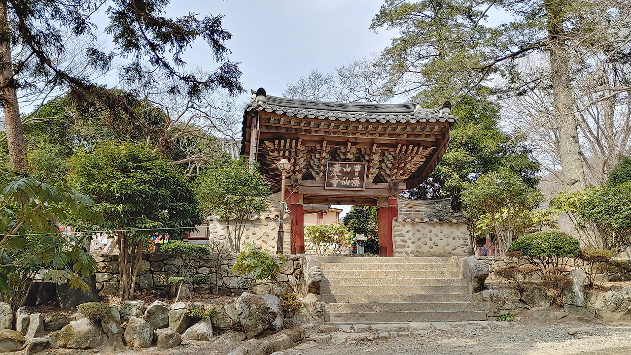 천년 고찰의 선암사, 가장 한국적인 사찰